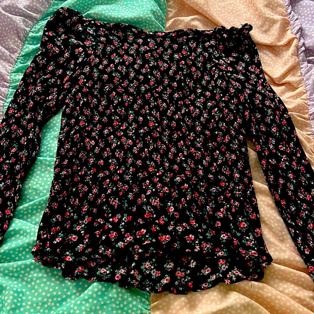 Black floral top